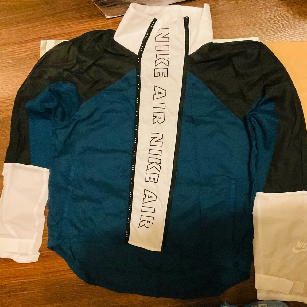 Nike Air Jacket in Black and Blue Size S
